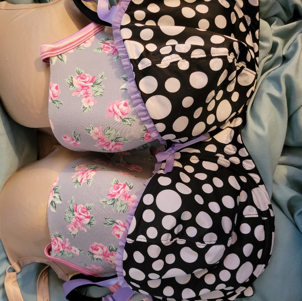 lot of 3 Cacique bras 44 DDD